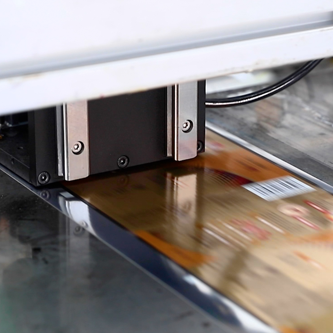 Choosing the Best Traceability Coding Machine Manufacturer: 5 Critical Factors