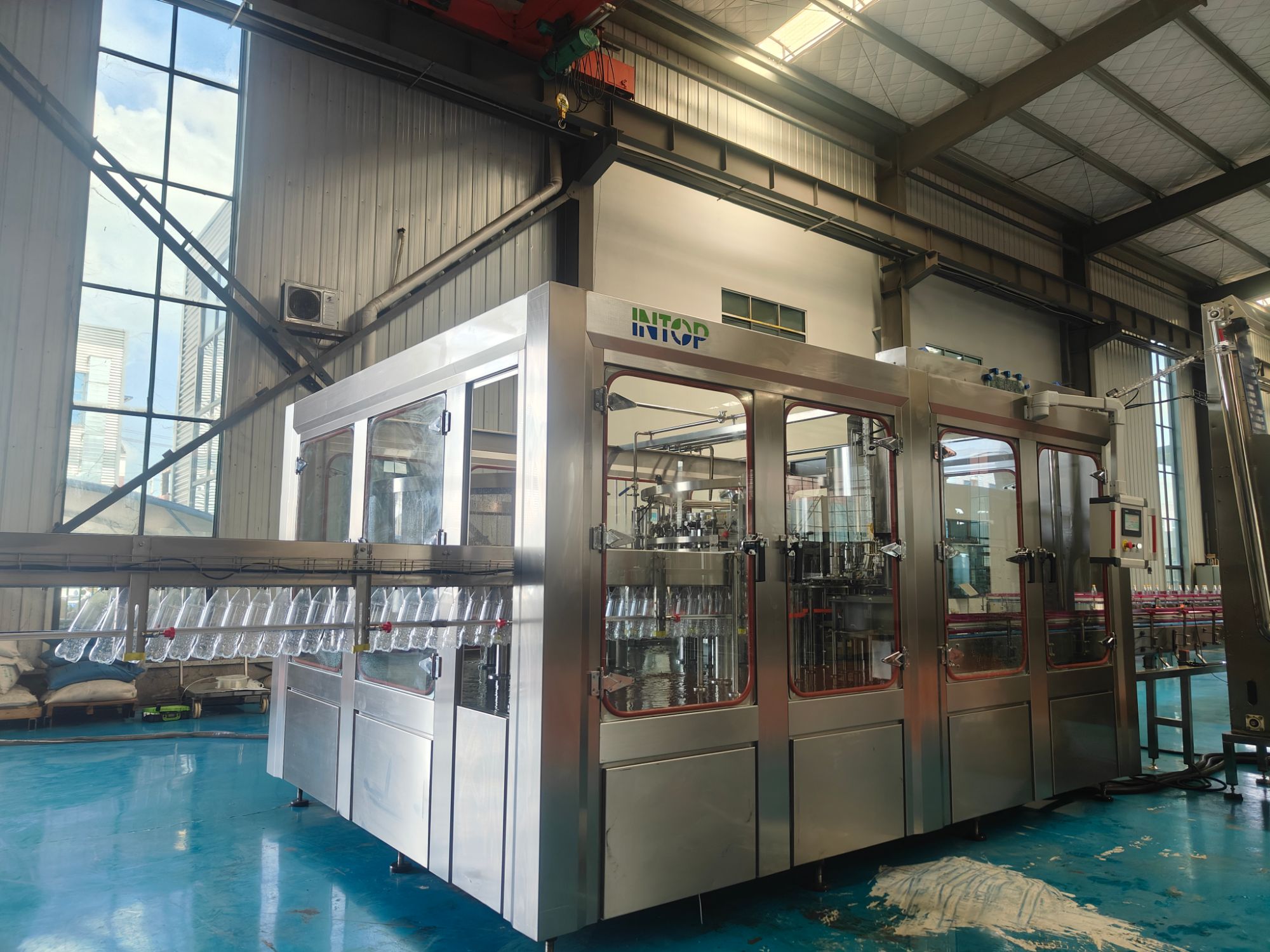 Custom Filling Machine Manufacturer: Crafting Precision Solutions for Your Production Line